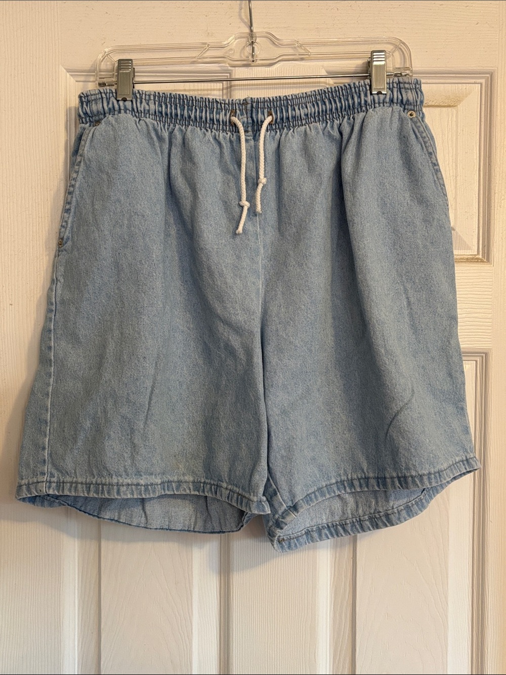 Women's Light Blue Denim Elastic Waist Shorts